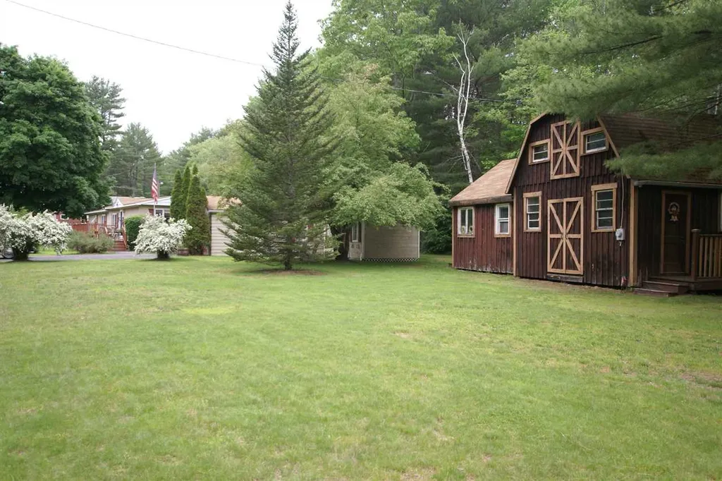 19 River Road Farmington NH 03835