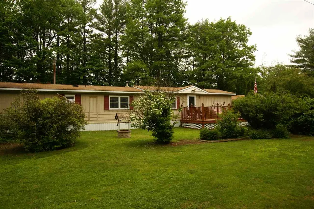 19 River Road Farmington NH 03835