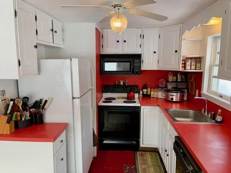 99 Raymond Road Sharon VT 05065