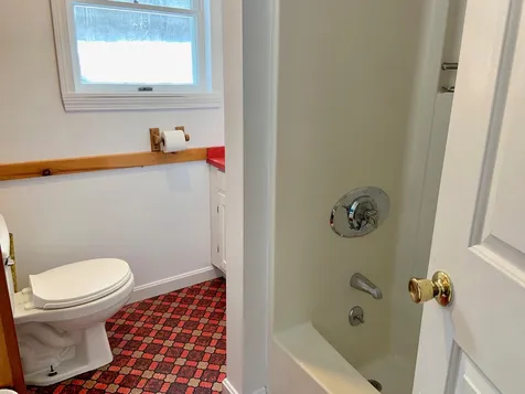 99 Raymond Road Sharon VT 05065