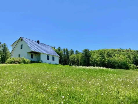 99 Raymond Road Sharon VT 05065