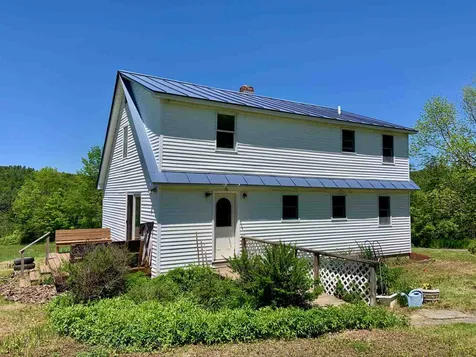 99 Raymond Road Sharon VT 05065