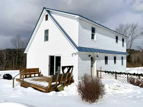 99 Raymond Road Sharon VT 05065