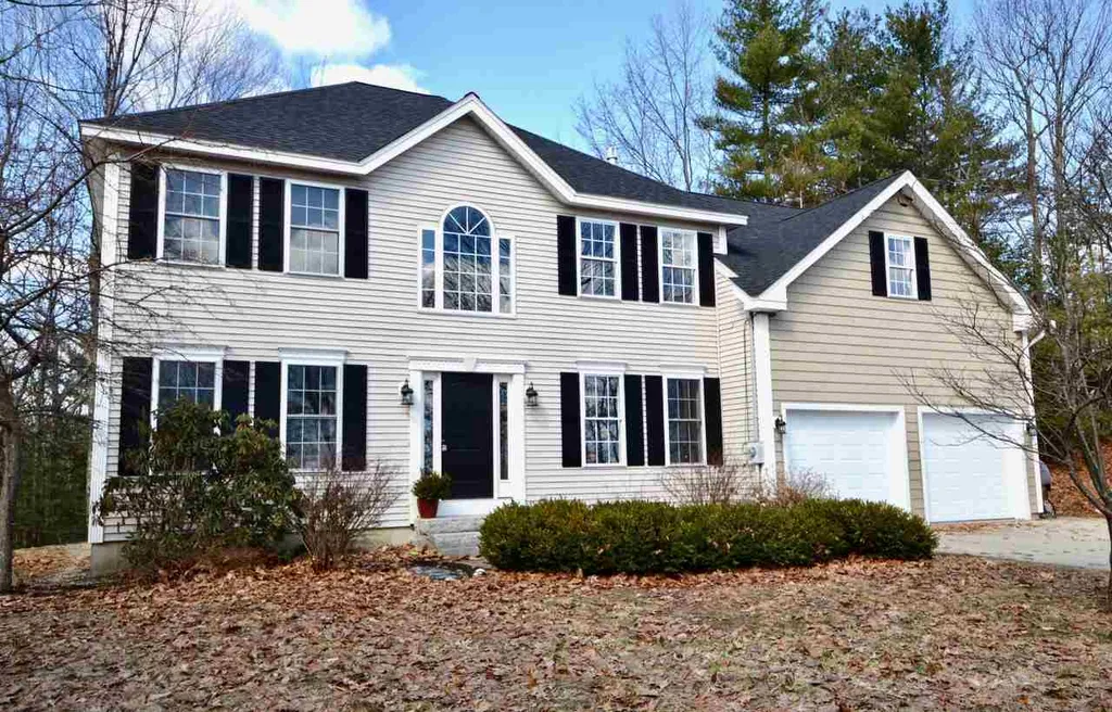 10 Sharon Drive Bow NH 03304