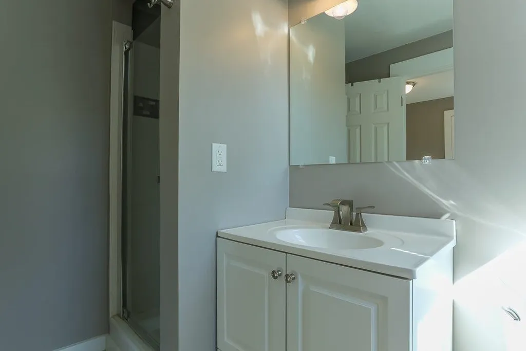 17 Ffrost Drive Durham NH 03824