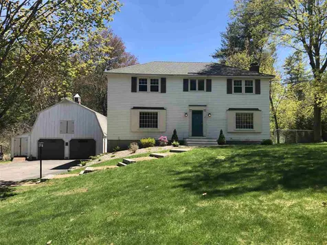 17 Ffrost Drive Durham NH 03824
