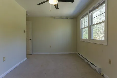 17 Ffrost Drive Durham NH 03824