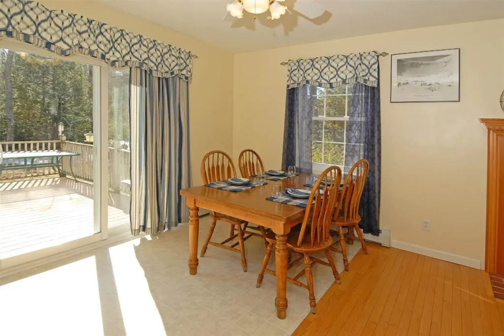 603 Scruton Pond Road Barrington NH 03825