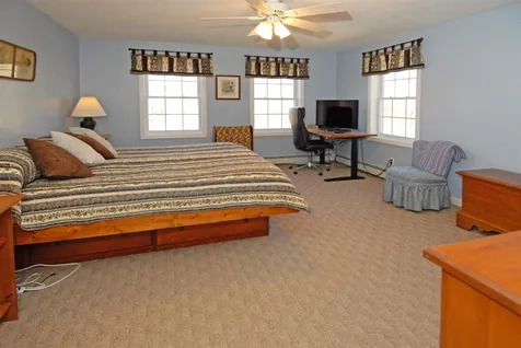 603 Scruton Pond Road Barrington NH 03825