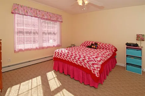 603 Scruton Pond Road Barrington NH 03825