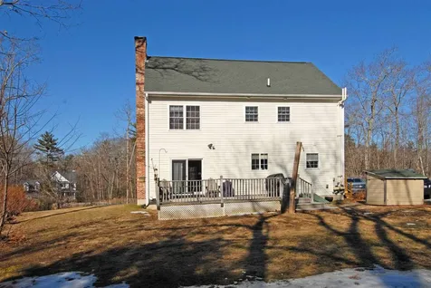 603 Scruton Pond Road Barrington NH 03825