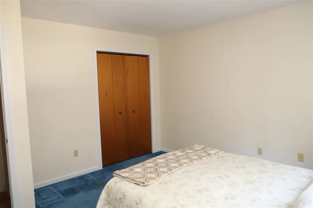242 Breezy Acres Drive Vernon VT 05354