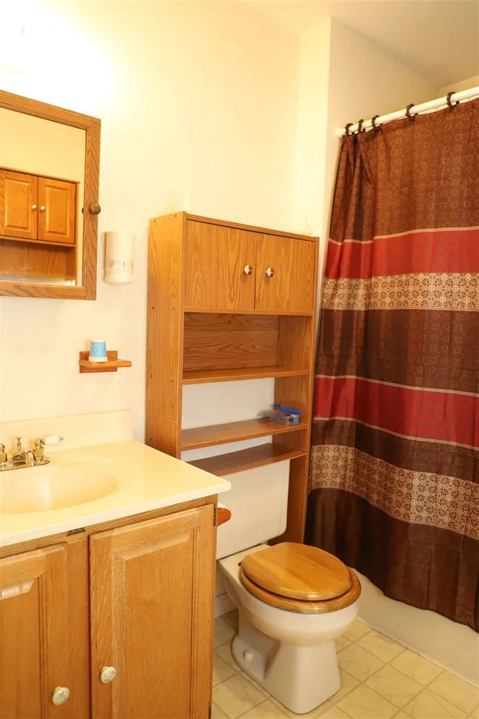 242 Breezy Acres Drive Vernon VT 05354