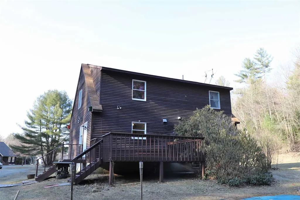 242 Breezy Acres Drive Vernon VT 05354