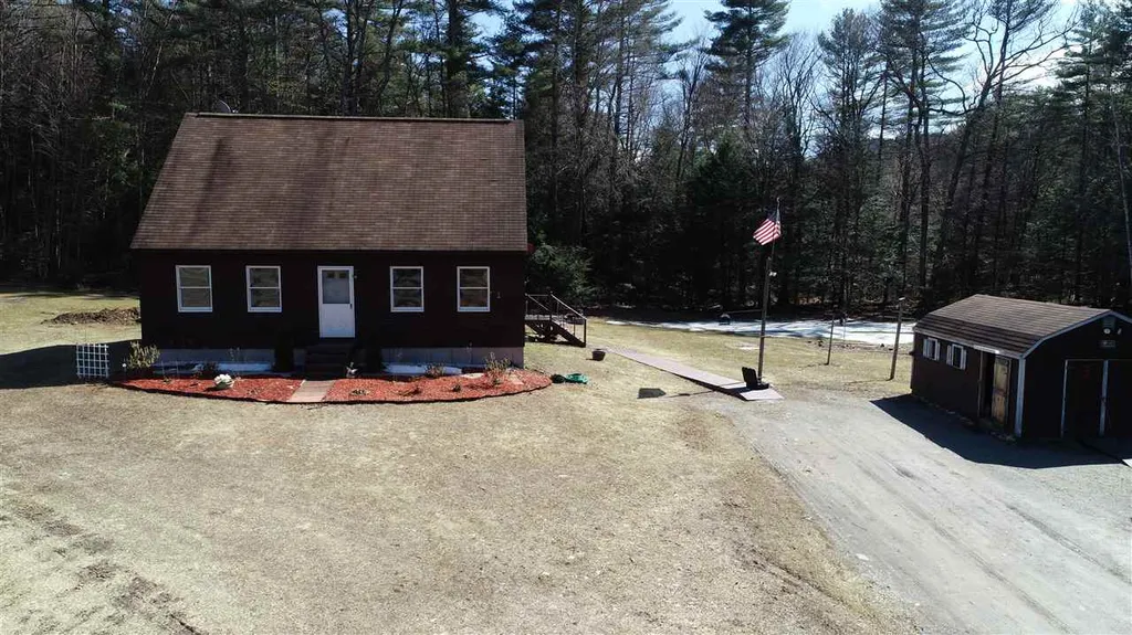 242 Breezy Acres Drive Vernon VT 05354