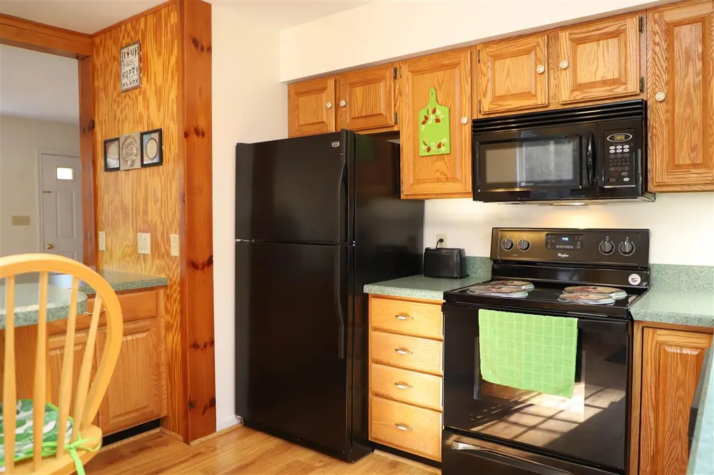 242 Breezy Acres Drive Vernon VT 05354