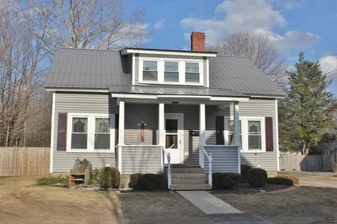 21 Myrtle Street Springfield VT 05156