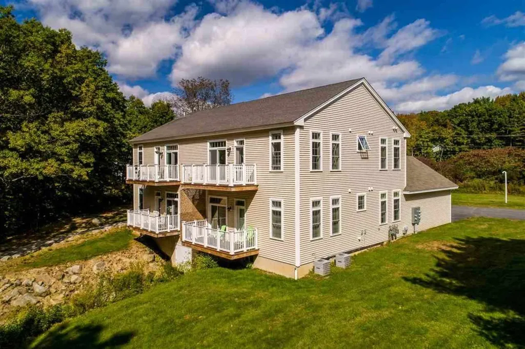116 Piscataqua Road Durham NH 03824