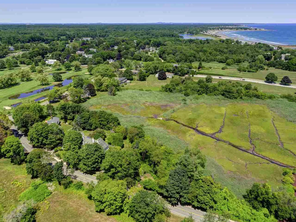 60 Causeway Road Rye NH 03870