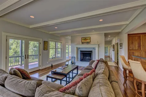 142 Summit Road Sutton NH 03260
