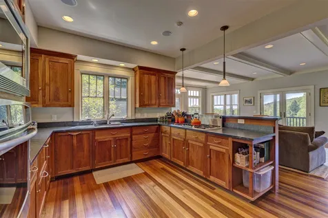 142 Summit Road Sutton NH 03260