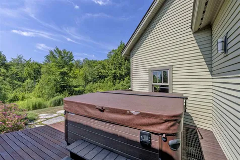 142 Summit Road Sutton NH 03260