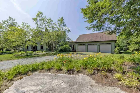 142 Summit Road Sutton NH 03260