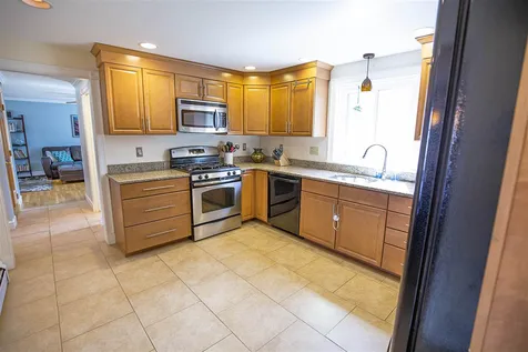 148 North Road Candia NH 03034
