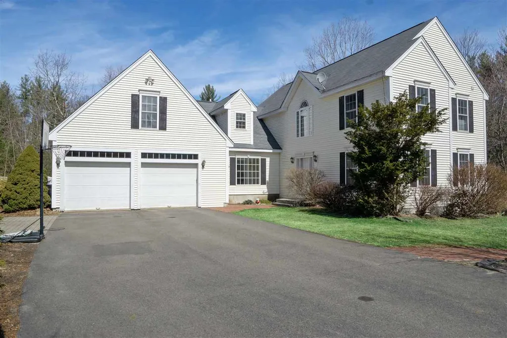 66 Parkhurst Road Bedford NH 03110