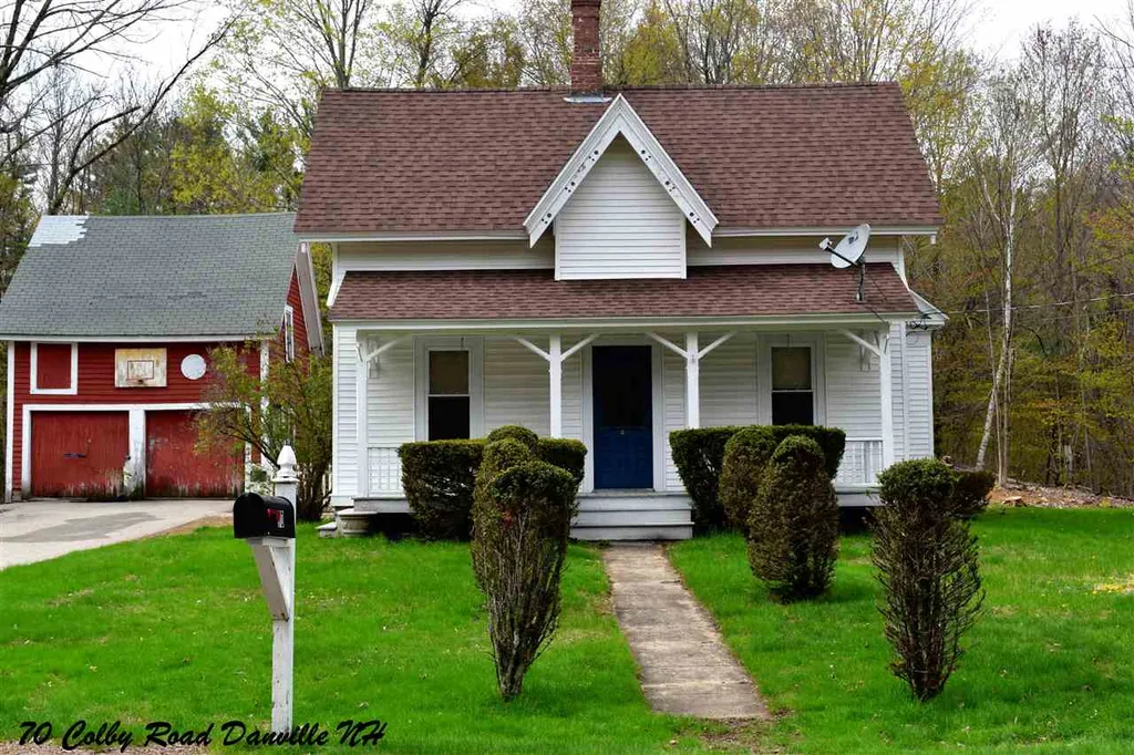 70 Colby Road Danville NH 03819