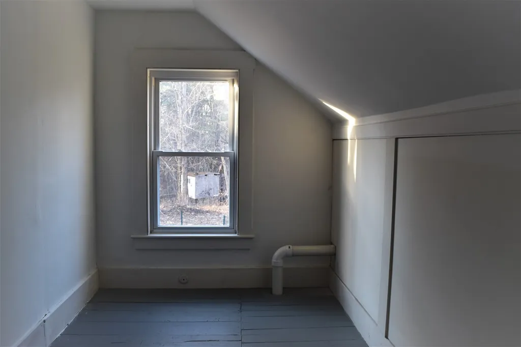 70 Colby Road Danville NH 03819