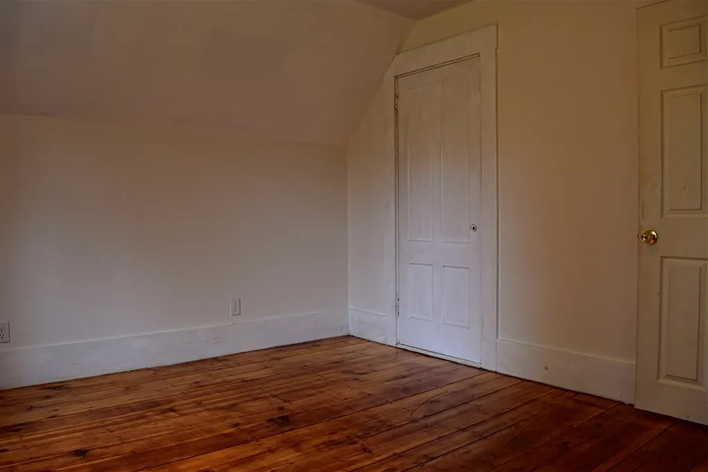 70 Colby Road Danville NH 03819