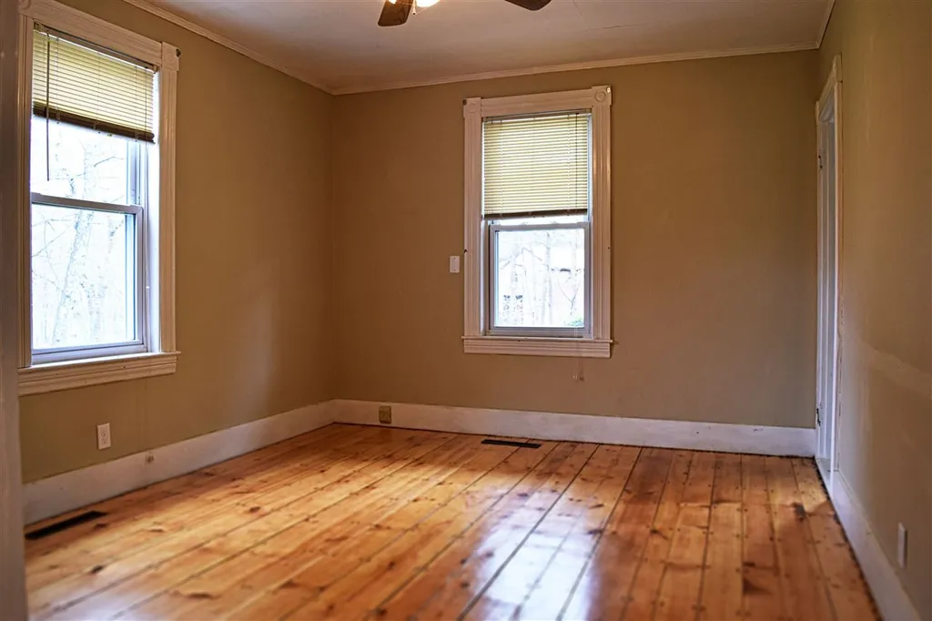 70 Colby Road Danville NH 03819