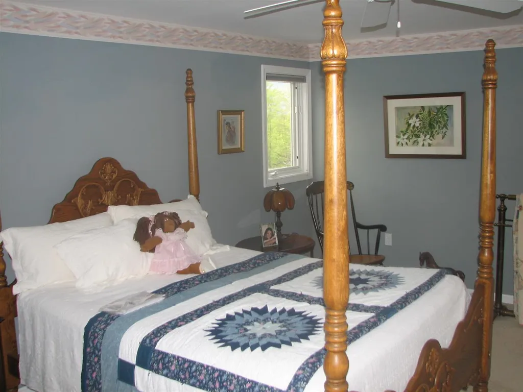 18 Taggard Road Walpole NH 03608