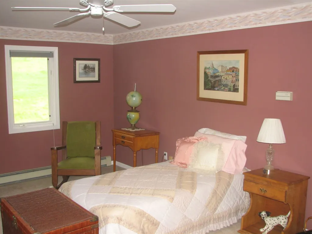 18 Taggard Road Walpole NH 03608