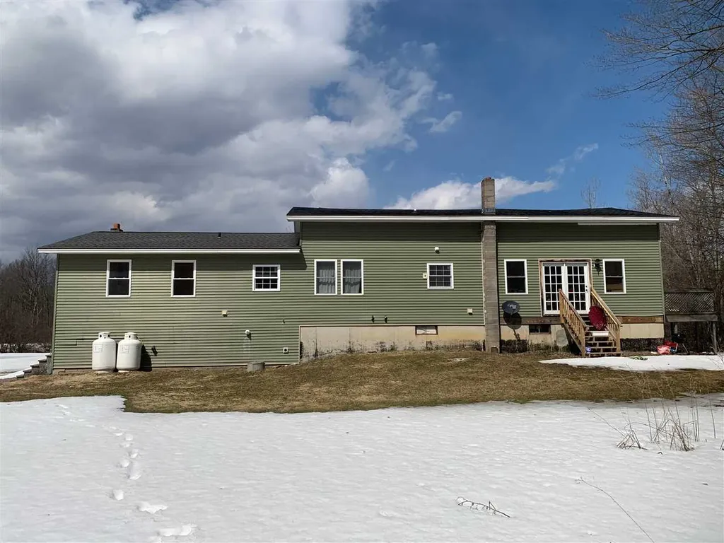 614 Street Pierre Road Fairfield VT 05455