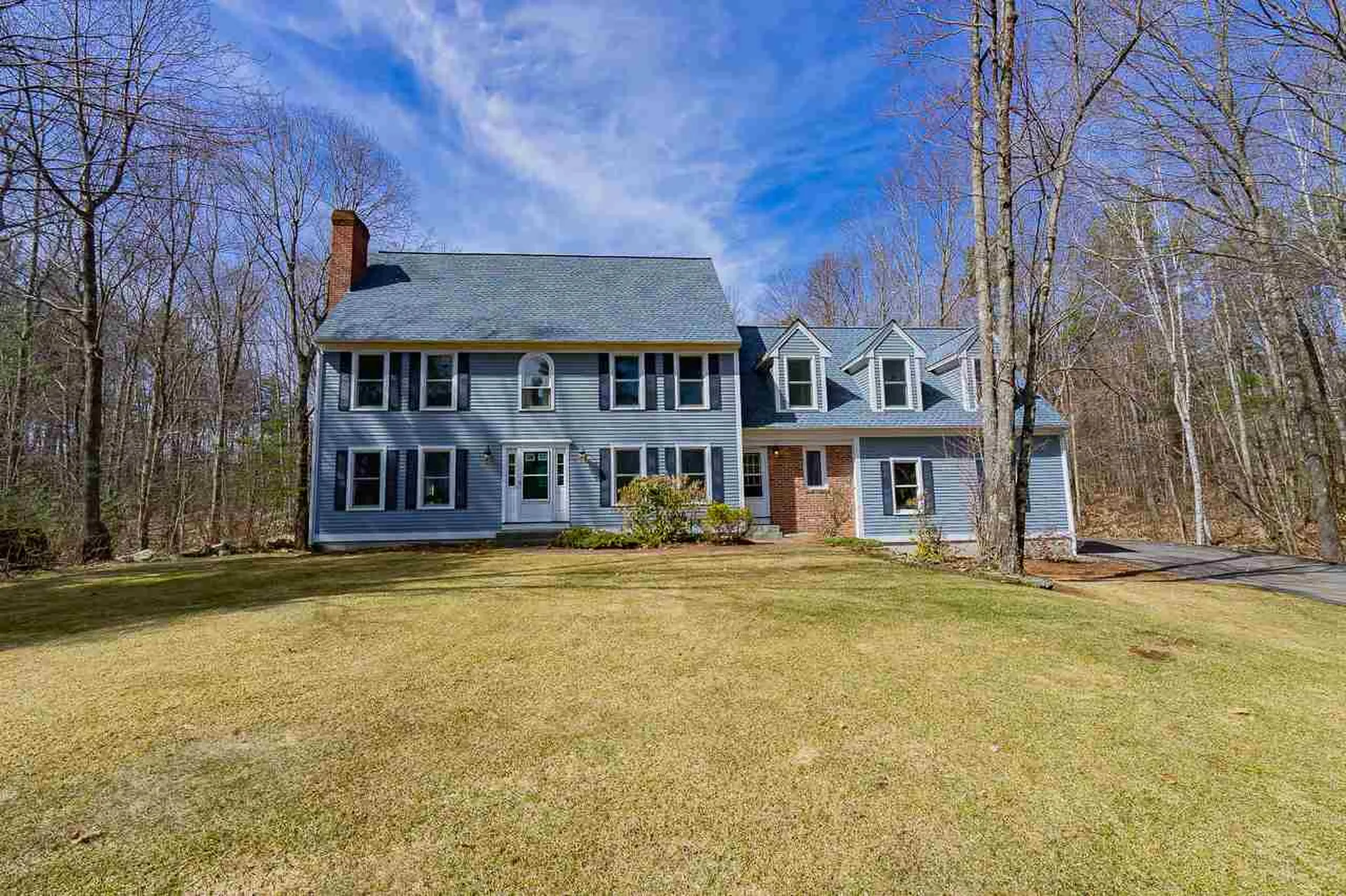 16 Rosewell Road Bedford NH 03110