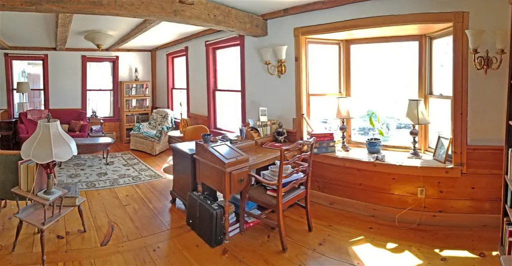462 North Road Danbury NH 03230