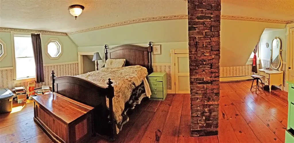 462 North Road Danbury NH 03230