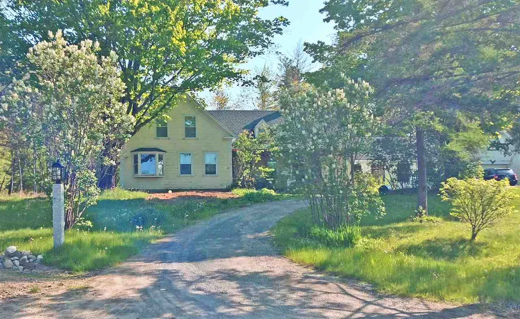 462 North Road Danbury NH 03230