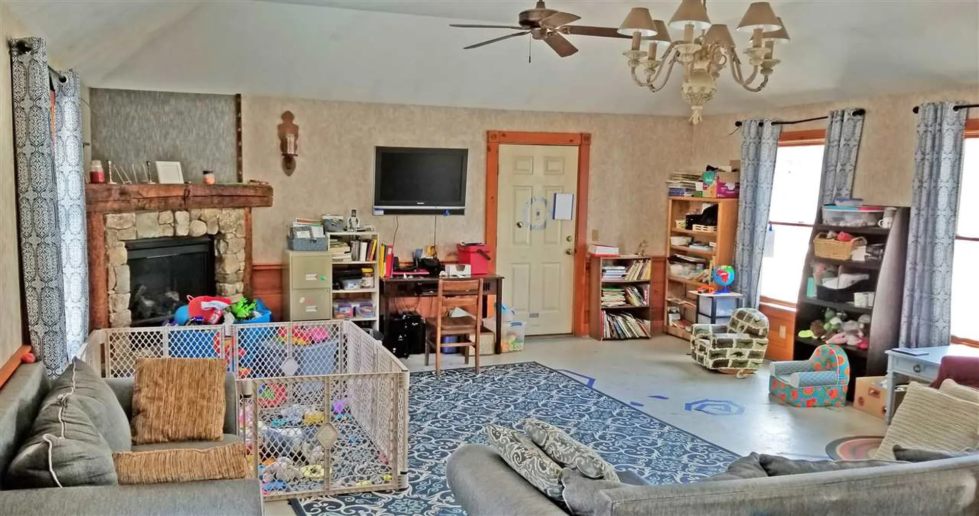 462 North Road Danbury NH 03230