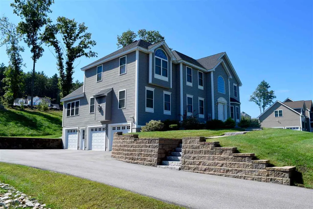 35 Silver Brook Road Salem NH 03079