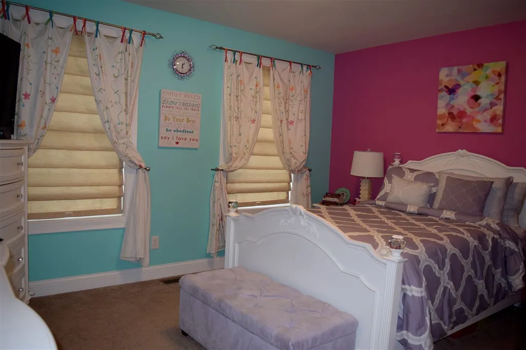 35 Silver Brook Road Salem NH 03079