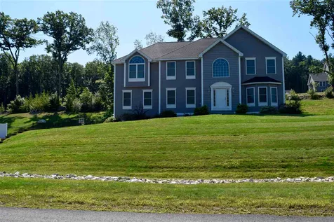 35 Silver Brook Road Salem NH 03079