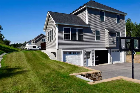 35 Silver Brook Road Salem NH 03079