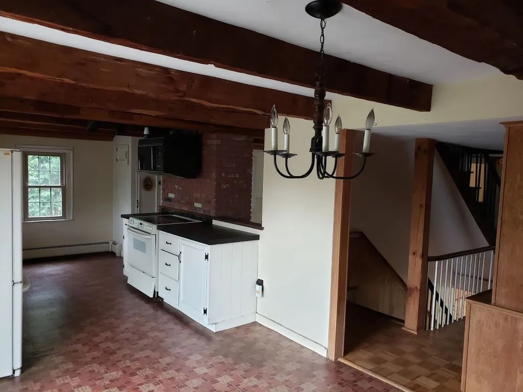 589 Silver Street Rollinsford NH 03869