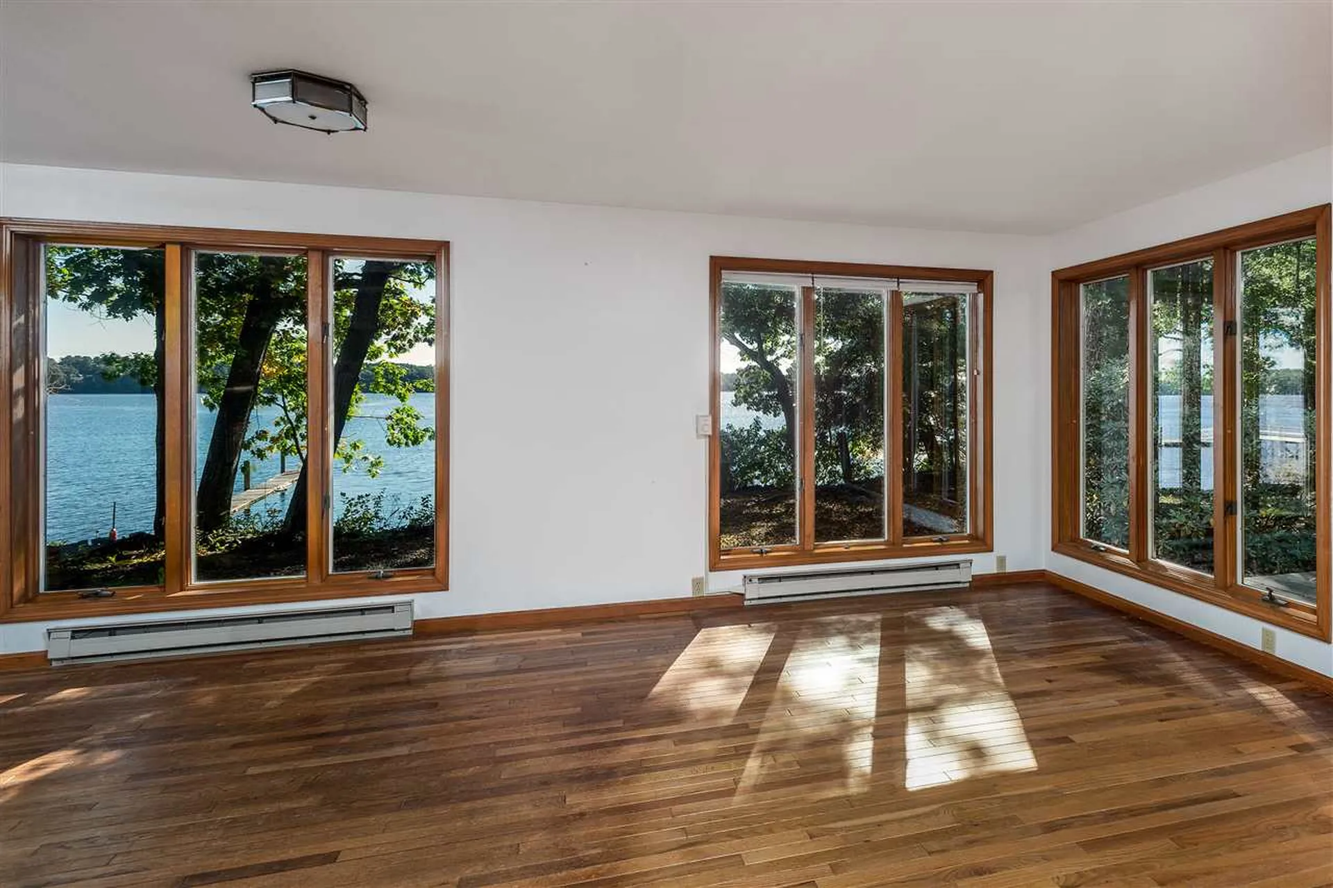 22 Colony Cove Road Durham NH 03824
