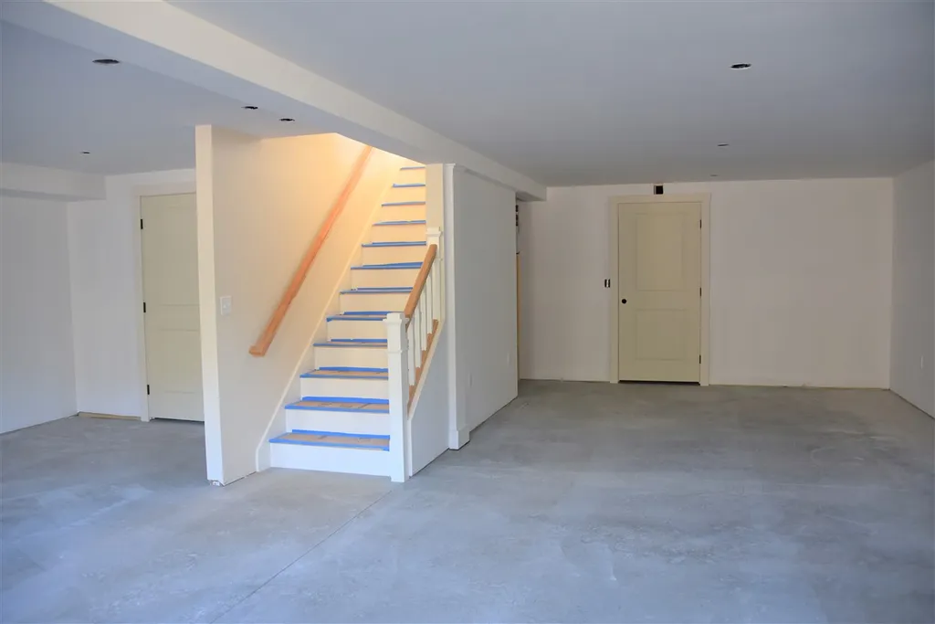 62 Village Hill Lane Huntington VT 05462