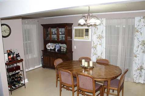 4 Coolidge Drive Portsmouth NH 03801