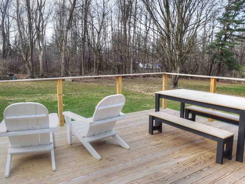 75 Lakeview Drive Shelburne VT 05482